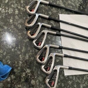 Callaway Razr X Men’s Golf Irons 5-AW